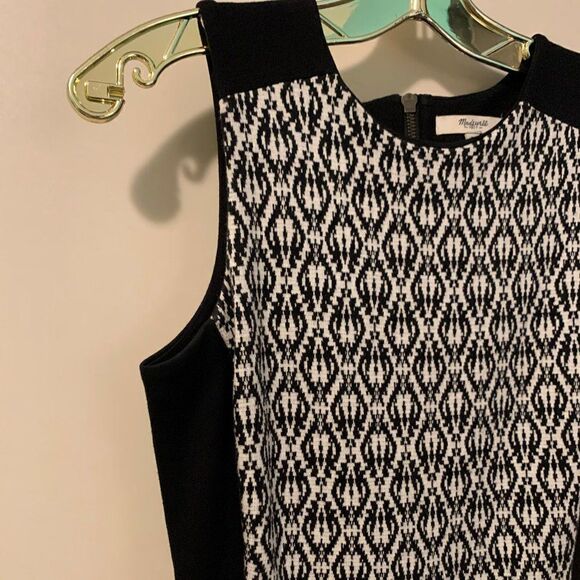 dress Madewell sz XS, EUC, fitted bodice, gathered skirt, geometric pattern - Picture 4 of 15